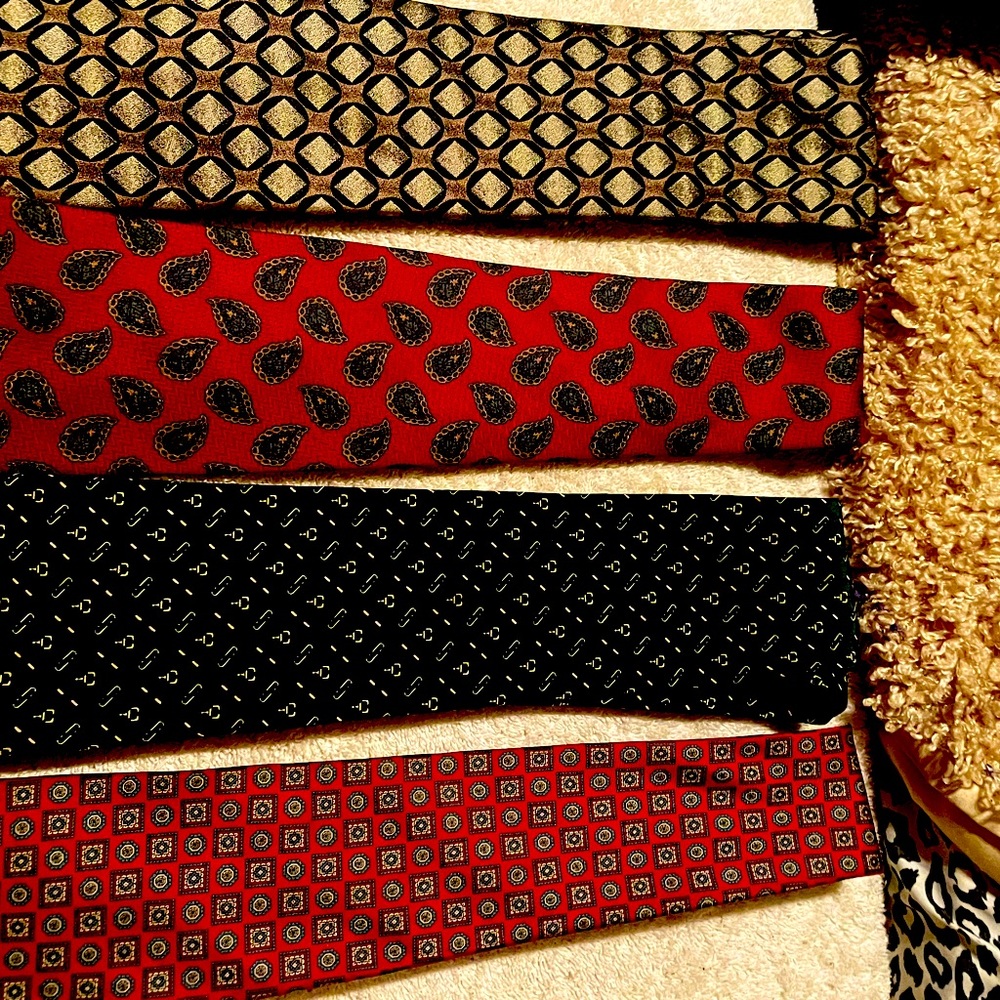 Four Great Looking Men’s Neckties!